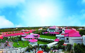 Celestia Suites At Leonia